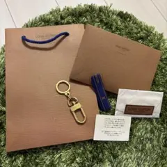 Item thumbnail for item 706d6985-81fb-4f1a-acad-f3ca9006b341