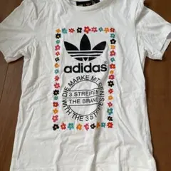 adidas フラワープリント 半袖Tシャツ