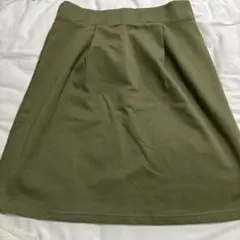 【未使用】アース　ウエストゴムスカート　カーキ