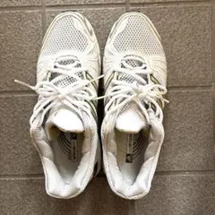 アディダスランニングシューズ