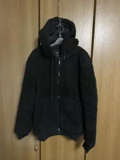 Bershka ボアフリースジャケット 黒 フード付き