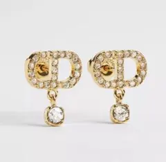 2026年最新】dior ピアス 片方の人気アイテム - メルカリ