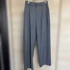 ユニクロ　タックワイドパンツ　グレー　S