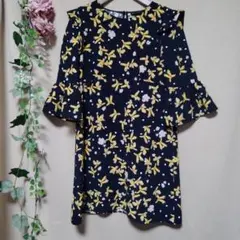 美品✨️ZARA　BASIC 黄色　花柄　ミニワンピース　Мのサムネイル