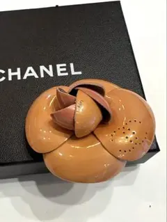 シャネル☆カメリア コサージュ　ココマーク ロゴ　革　レザー　ヴィンテージ