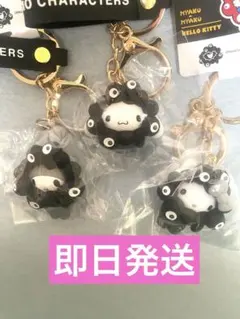 ミャクミャク なりきりモノクロキーホルダー★キティ＆マイメロ&シナモンロール
