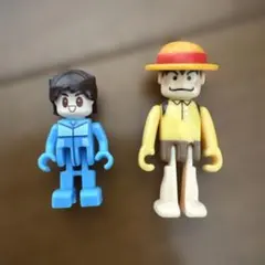 トミカ☆プラキッズ　２体　麦わら帽子男の子等