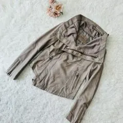 Item thumbnail for item 17aef675-0226-4f62-898a-f57d3811731f