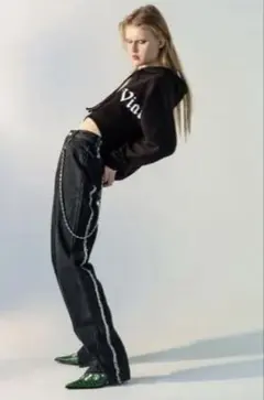 Item thumbnail for item 1a41a730-3fd5-40ee-aace-ebe7685fb812