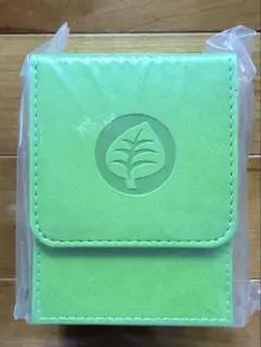 海外限定 正規品　ポケモンカード　デッキケース 新品未使用