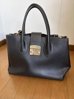 FURLA フルラ レザー トートバッグ ハンドバッグ　ショルダーバックのサムネイル