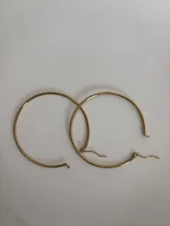 ステンレス　ゴールド フープピアス 大ぶり