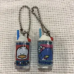 サンリオ　レトログラスミニチュアチャーム　2個セット