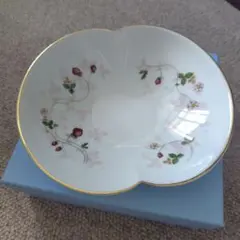 ウェッジウッド ワイルドストロベリー マリアージュ ボウル S