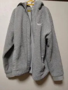 NIKE 160 フリースジャケット　グレー　キッズ