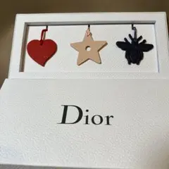 【未使用品】Dior レザーチャーム　ノベルティ　非売品　ハート 星 みつばち
