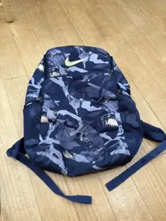 Nike ネイビー カモフラージュ バックパック