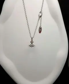 ヴィヴィアン　ミニオーブ　ネックレス