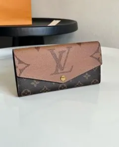 ✨美品 長財布のサムネイル