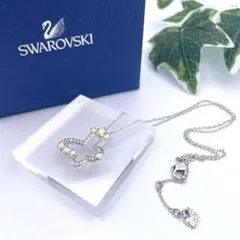 【超美品】スワロフスキー ペンダント 蝶バタフライ 星スター ベージュ