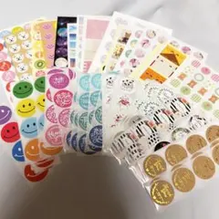 カラフルなデザインのシールセット　④