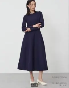 プラステ　美品　ホールガーメント ニットフレアワンピース ネイビー