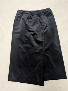 BEAMS HEART ネイビーひざ丈ベロアスカート