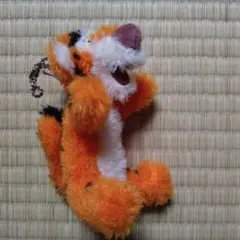 ティガー　ぬいぐるみバッジ