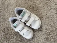 adidas キッズシューズ ホワイト ベルクロ