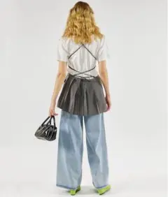 今日だけ値下げ MAISON SPECIAL Back Open Pleatsのサムネイル