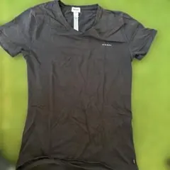 DIESEL ブラック Vネック Tシャツ M