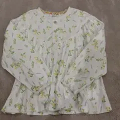 長袖　花柄　130cm