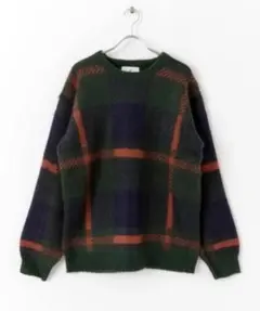 グリーン ニット