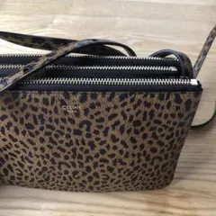 極美品/日本未入荷　セリーヌ　トリオ　スモール