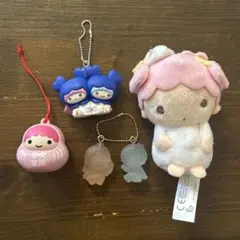 サンリオ　リトルツインスターズ　キキララ　カップケーキ　TWICE ガチャ