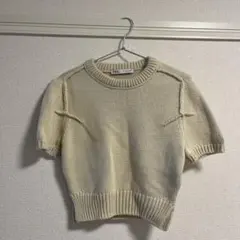 ZARA 半袖ニット ベージュ Sサイズのサムネイル
