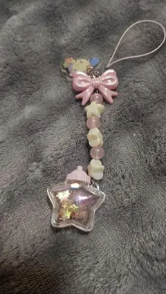 サンリオ　シークレットストラップ　星屑ベイビーボトル ウサハナ