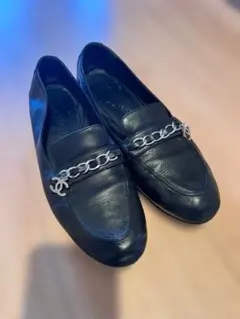 CHANEL ブラックレザー ローファーのサムネイル