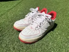 ナイキ エアフォース1 07 ステッチ ラディアント レッド