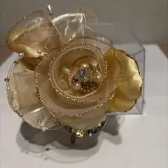 東京ソワール コサージュ ゴールド