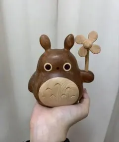 木絵雑貨 ウサギと女の子の木製小物入れ - メルカリ