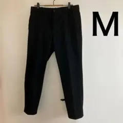 【美品】ユニクロ スマートアンクルパンツ（M）ブラック タック入り 春夏