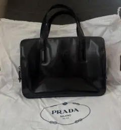 PRADA ブラックレザー トートバッグ