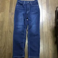 Item thumbnail for item 40c3bf77-2d35-43f0-b241-85eb5e7d2de8