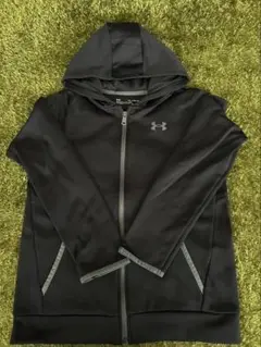 美品　Under Armour 　裏フリースパーカー　YXL/JTG/EG