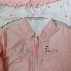 ピンクのウサギ刺繍アウター