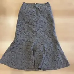 ナチュラルビューティーベーシック　スカート　レース　グレー