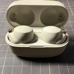 ◼︎wf-1000xm4 SONY プラチナシルバー/動作OK/ワイヤレスイヤホン