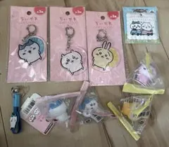 ちいかわ　うさぎ　ハチワレ　フィギュア　キーホルダー