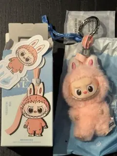 THE MONSTER PIN FOR LOVE シリーズぬいぐるみLabubu